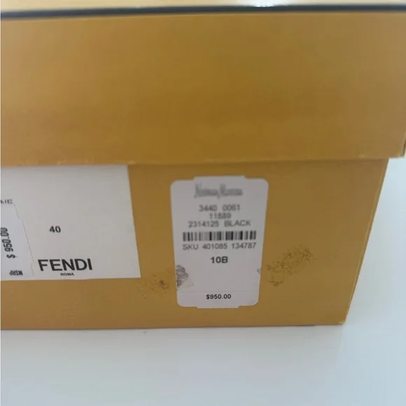 FENDI
Black Knit Fabric Sock Boot Size 10/40 - Picture 9 of 11